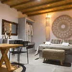 Diamond Of Mykonos Ano Mera