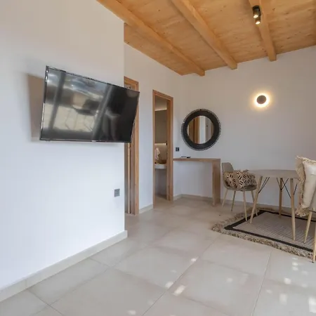 Отель Diamond Of Mykonos